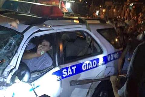 Xe CSGT gây tai nạn chết người ở Bình Dương
