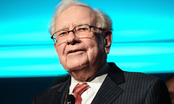 Warren Buffett chia sẻ với sinh viên MBA: Đây là những điều tạo nên một con người thành công