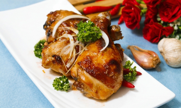 Món ngon mỗi ngày: Cách chế biến món gà nướng mật ong đơn giản mà ngon