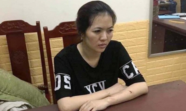 Cán bộ tòa án huyện bị người yêu đâm tử vong trên ôtô