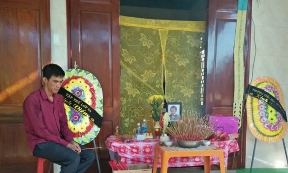 Đi tắm hồ, 3 cháu bé ở Quảng Bình chết đuối thương tâm