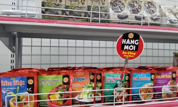 Thực phẩm chay hút khách ngày Rằm tháng 7 âm, giá tăng không đáng kể