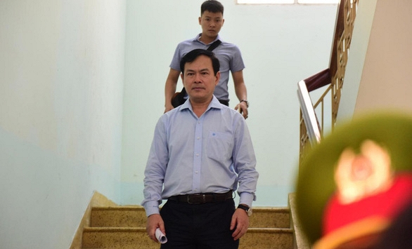 Thay đổi thẩm phán xét xử vụ Nguyễn Hữu Linh dâm ô