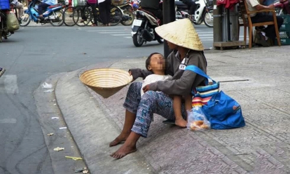 TP.HCM đề nghị người dân không cho tiền người ăn xin
