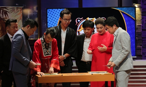 Trò chơi thẻ bài Sử Hộ Vương bị phản ứng gay gắt vì phỉ báng lịch sử