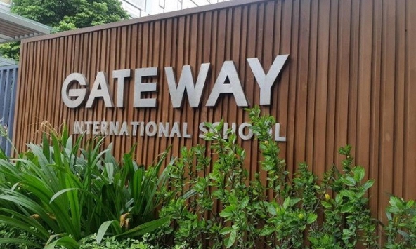 Trường Gateway tạm đình chỉ nhiều nhân sự sau vụ bé lớp 1 tử vong trong ô tô
