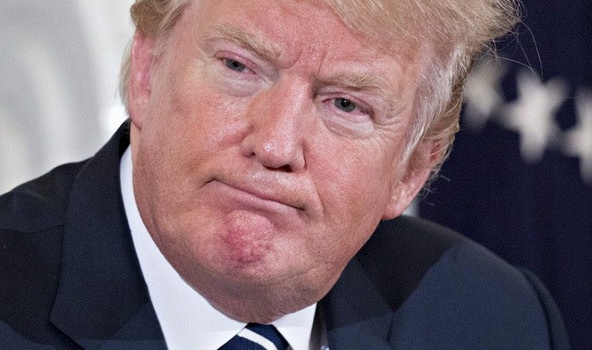 Tổng thống Mỹ tuyên bố sẽ “trả đũa” Pháp