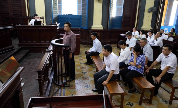 Xét xử sơ thẩm lần 2 vụ mua bán thuốc ung thư giả tại VN Pharma