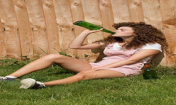 Những cách đơn giản để giải quyết tình trạng nghiện rượu ở giới trẻ