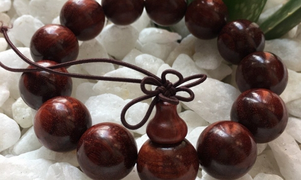 Những mặt hàng bán chạy trong tháng cô hồn