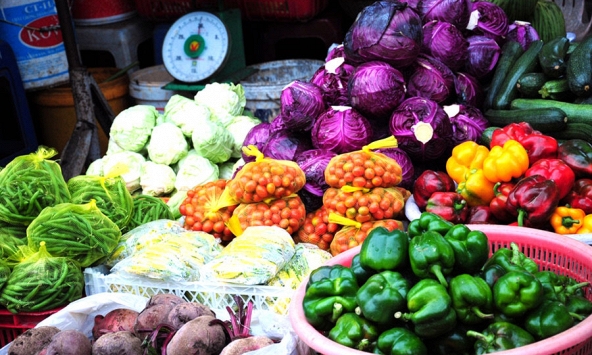 Sau lũ, rau Đà Lạt tăng giá gấp 3 lần