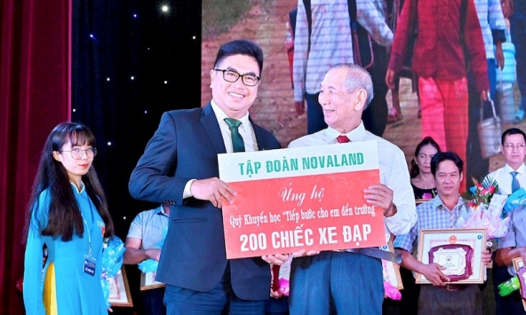 Tập đoàn Novaland nhân đôi niềm vui cho học sinh trước thềm năm học mới
