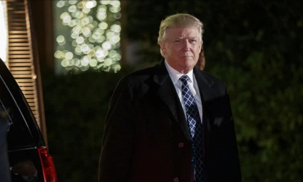 Người tố cáo ông Trump là một sỹ quan CIA