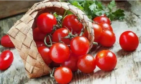 5 mẹo sử dụng cà chua để có được làn da không tì vết và phòng ngừa ung thư da
