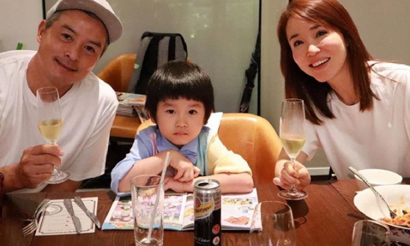 Chuyện tình 10 năm đẹp như mơ của cặp đôi 'Quá Nhi - Cô Cô': Phạm Văn Phương - Lý Minh Thuận