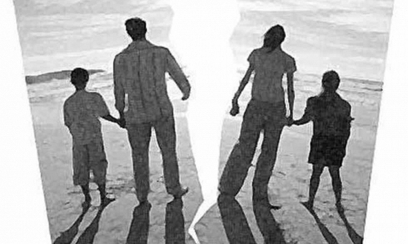 Cha mẹ ly hôn, con cái có được chia tài sản?