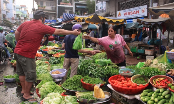 Giá rau xanh tiếp tục tăng mạnh 