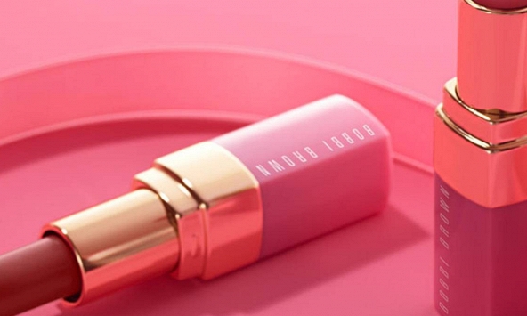 Tăng cường nhận thức về Ung thư vú nhờ các sản phẩm làm đẹp “mới ra lò”
