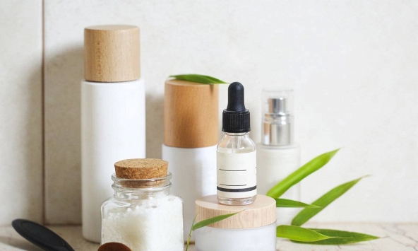 4 cách đơn giản để giữ cho làn da nhạy cảm luôn “hạnh phúc”
