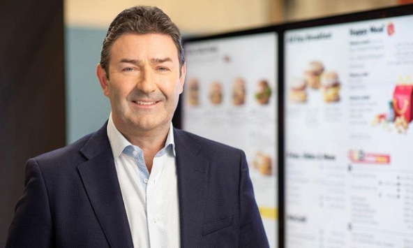 CEO McDonald's nhận 37 triệu USD sau khi bị đuổi việc