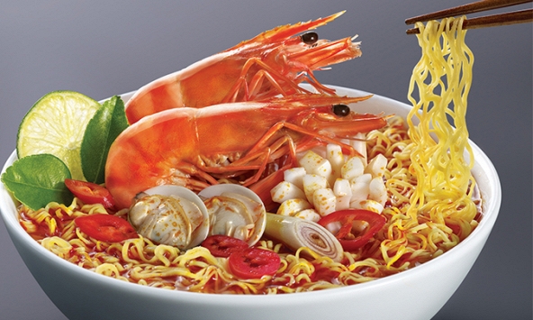 'Cuộc chiến' mì gói: 1001 chiêu quảng cáo dắt mũi người tiêu dùng (bài 3)