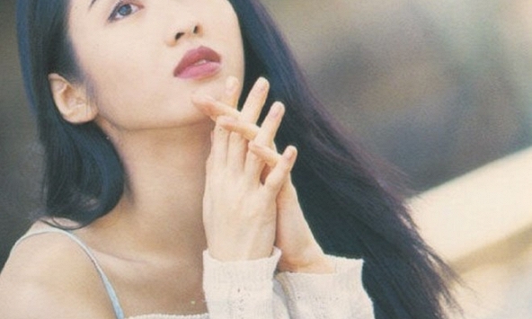 'Triệu Mẫn' Lê Tư: Hạnh phúc tròn đầy bên người chồng tật nguyền