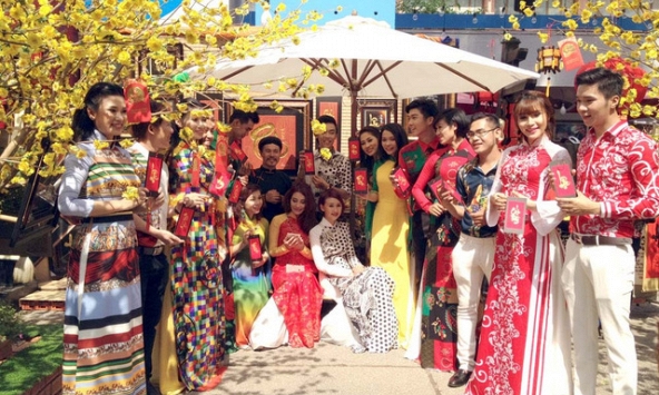 Muốn cả năm may mắn, nên làm những điều này trong ngày Tết