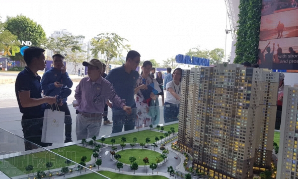 Có một số vốn nhỏ thì nên đầu tư bất động sản kiểu lướt sóng?