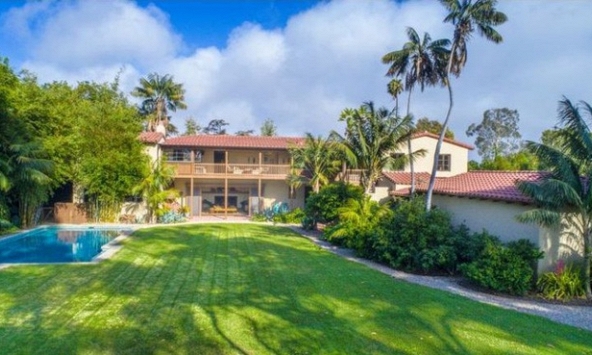 Biệt thự gần 20 triệu USD của nhà đồng sáng lập Snapchat