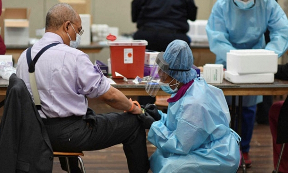 COVID-19 chiều 15/1: Việt Nam có 5 ca mắc mới, Mỹ cảnh báo biến chủng ‘siêu COVID’