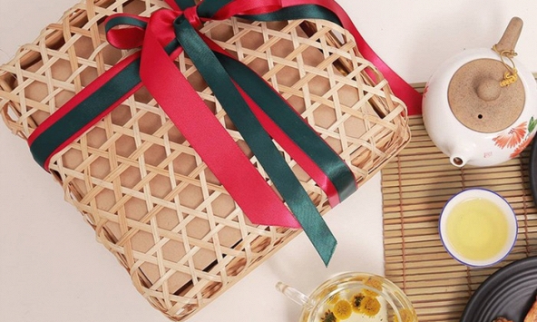 Tự tay làm giỏ quà tết