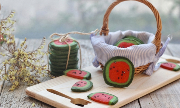 Món ngon mỗi ngày: Cách làm bánh quy dưa hấu vừa ngon vừa lạ cho ngày Tết