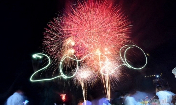 Xuân Canh Tý 2020, Phú Yên tổ chức bắn pháo hoa tại núi Nhạn