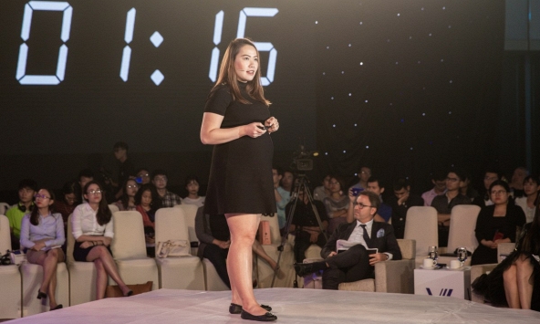 Startup nuôi dế sản xuất protein giành giải nhất doanh nhân vì cộng đồng