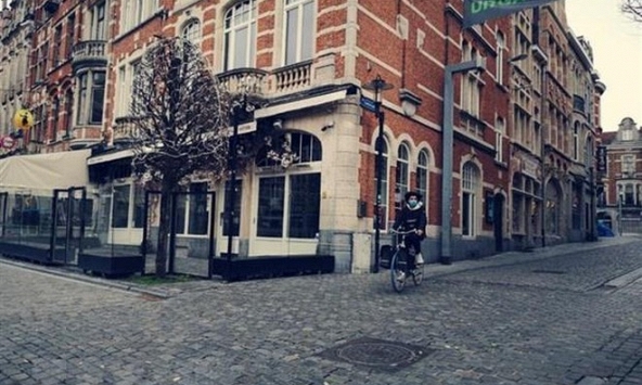 COVID-19 sáng 18/1: Hơn 2 triệu ca tử vong trên thế giới, Trung Quốc ghi nhận virus trên kem