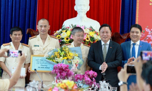 Bắt kẻ trộm két sắt chứa 3,7 tỉ đồng trong ngày 30 Tết