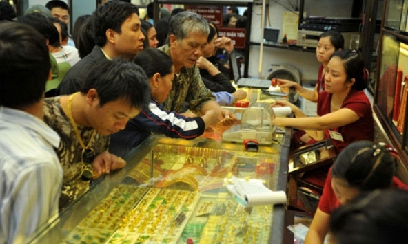 Giá vàng tăng gần 1 triệu đồng/lượng sau Tết