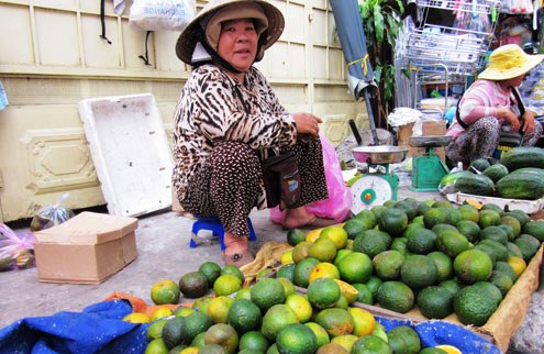 Giá cam tăng mạnh, từ 30.000-45.000 đồng/kg