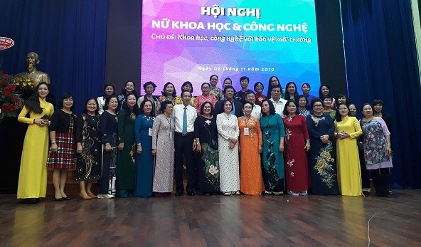 Phụ nữ với những thành tựu khoa học - công nghệ đóng góp cho việc bảo vệ môi trường