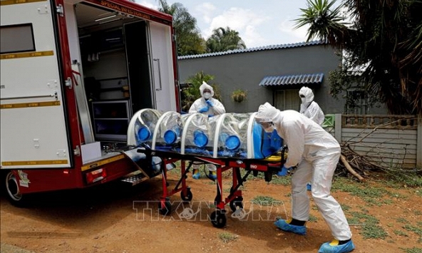 Các biến thể của virus SARS-CoV-2 lây lan mạnh