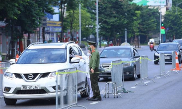 Từ 8/9, Hà Nội kiểm soát chặt những người ra, vào vùng 1