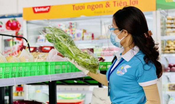 TP Hồ Chí Minh: Lý giải vì sao nhiều trường hợp 'bom hàng' khi được 'đi chợ hộ'