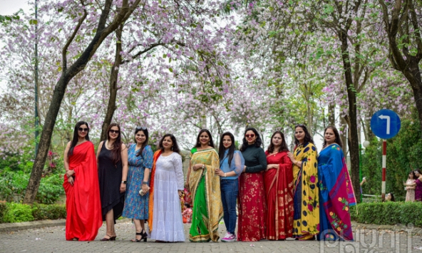 Check-in hoa ban tại Hà Nội theo phong cách Ấn Độ