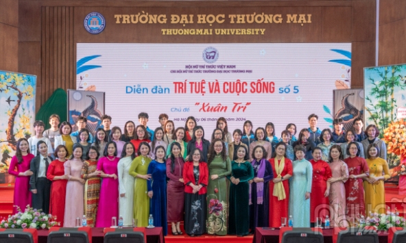 “Xuân trí” lan tỏa vẻ đẹp tri thức và trí tuệ của nữ trí thức ĐH Thương mại