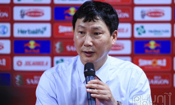 HLV Kim Sang Sik: 'Đội tuyển Việt Nam đánh bại Philippines nhờ tiền đạo xuất sắc' 