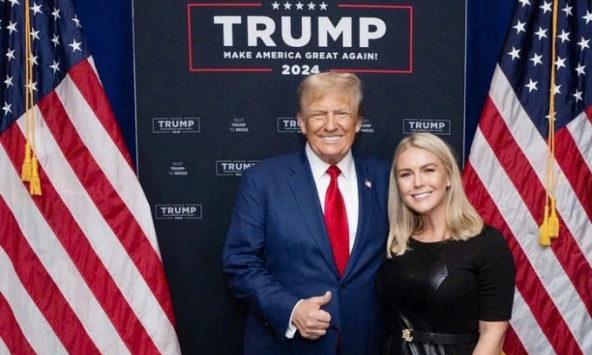 Ông Donald Trump chọn Cô gái 27 tuổi là Người phát ngôn Nhà Trắng trẻ nhất trong lịch sử Mỹ