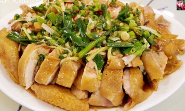Bí quyết gà hấp mỡ hành thơm ngon chuẩn vị