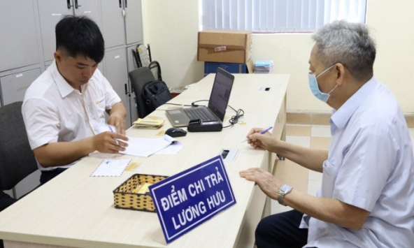  Nhiều chính sách hỗ trợ người nghỉ hưu trước tuổi khi sắp xếp lại bộ máy