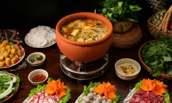 Gợi ý những món lẩu thơm ngon, ấm cúng cho ngày mưa lạnh