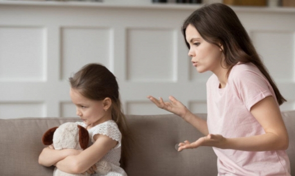 Giải mã tâm lý trẻ ương bướng: Cách ứng xử hiệu quả của cha mẹ